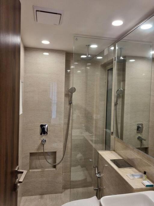Classy 1Bhk In Hiranandani Powai Bombay Exterior foto
